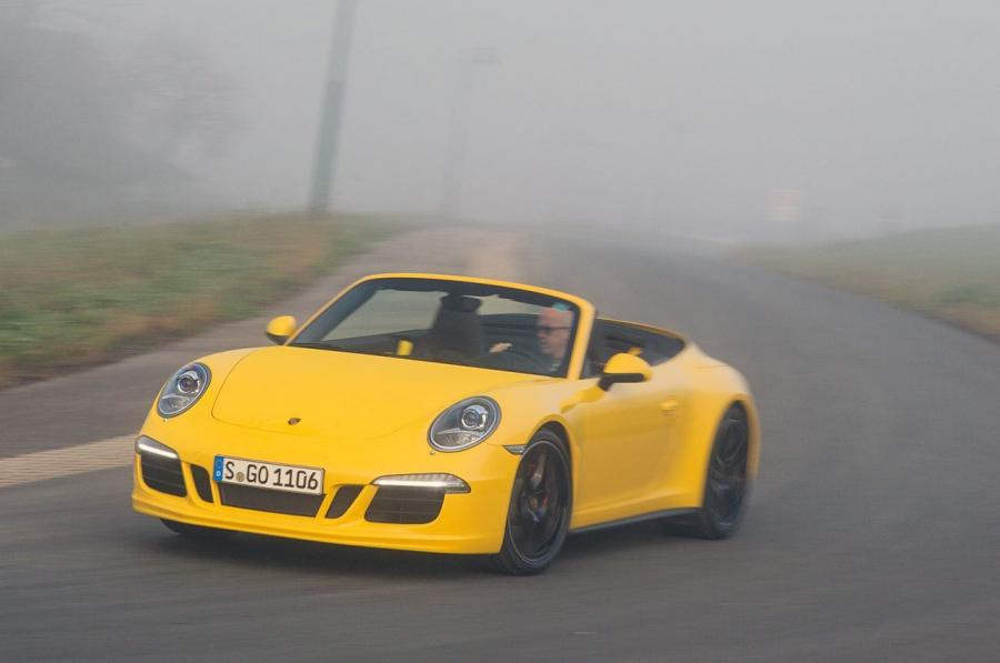  Porsche 911 Carrera 4S 2013 года  (фото 45 из 82)